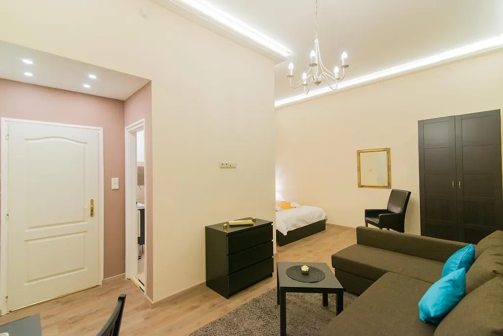 Budapest Heart Suites 0*,  Hungary